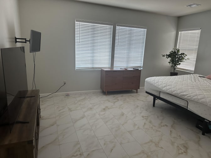 shaodong's room