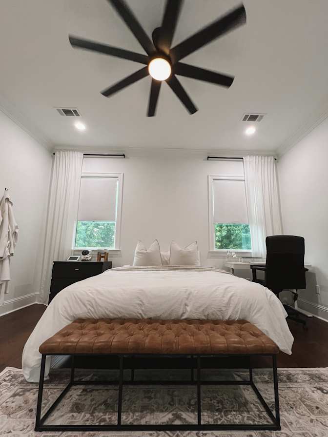 Guillermo's room