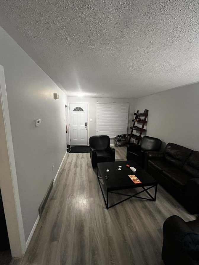 AARON J RODUNER's room