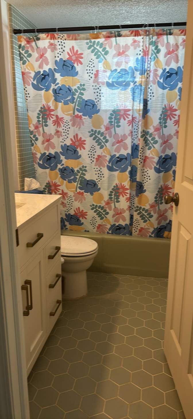 Lisa's room