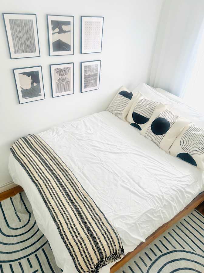 Nyi's room