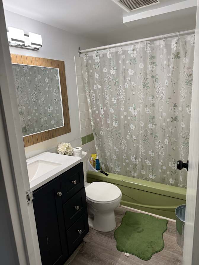 Nevaeh Johnny thomas's room