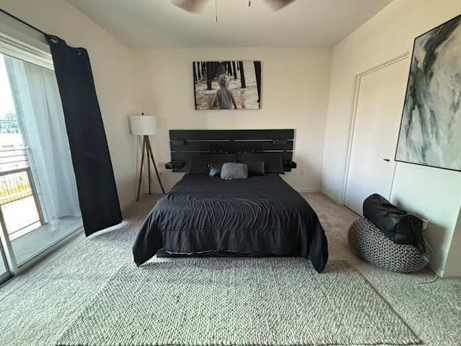 Tony V.'s room