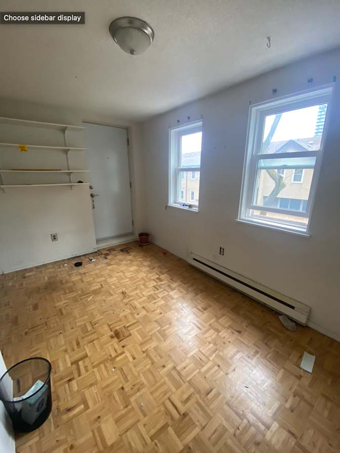 Lisa's room