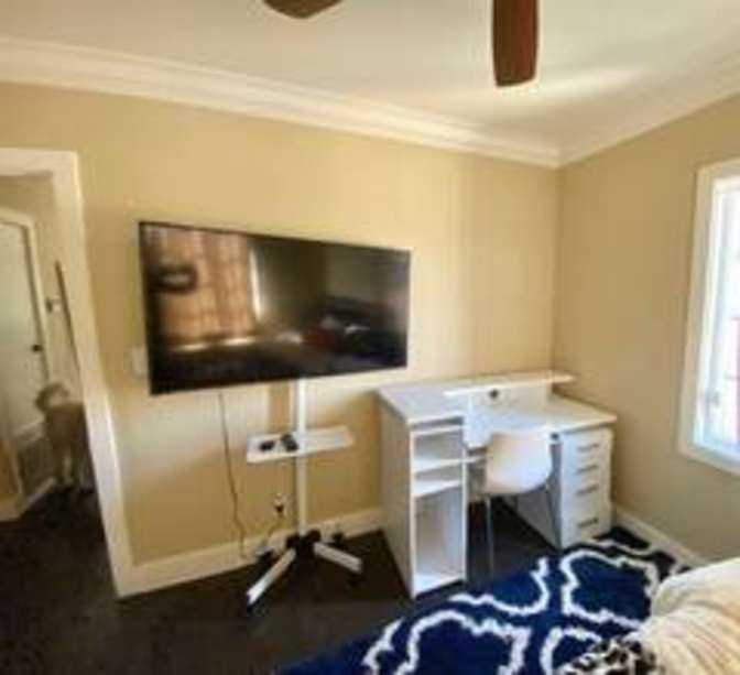 Kal's room