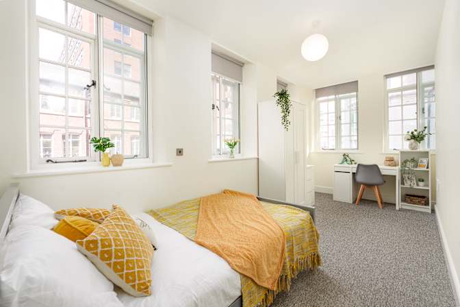 Home Accommodation's room