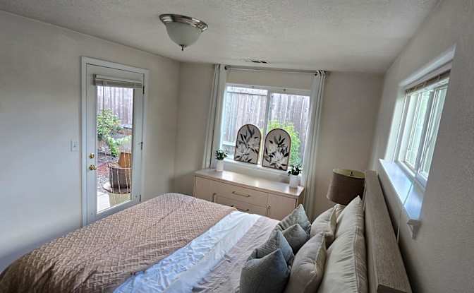 Jessica's room
