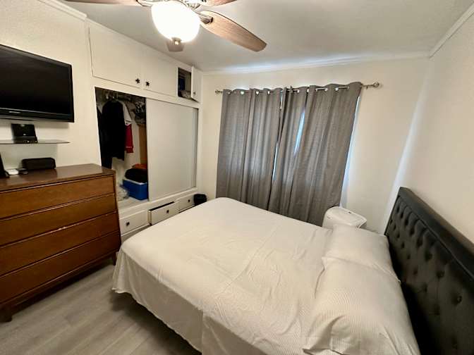 Dora Campos's room