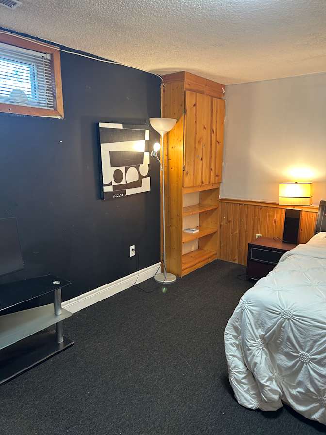 Gina's room