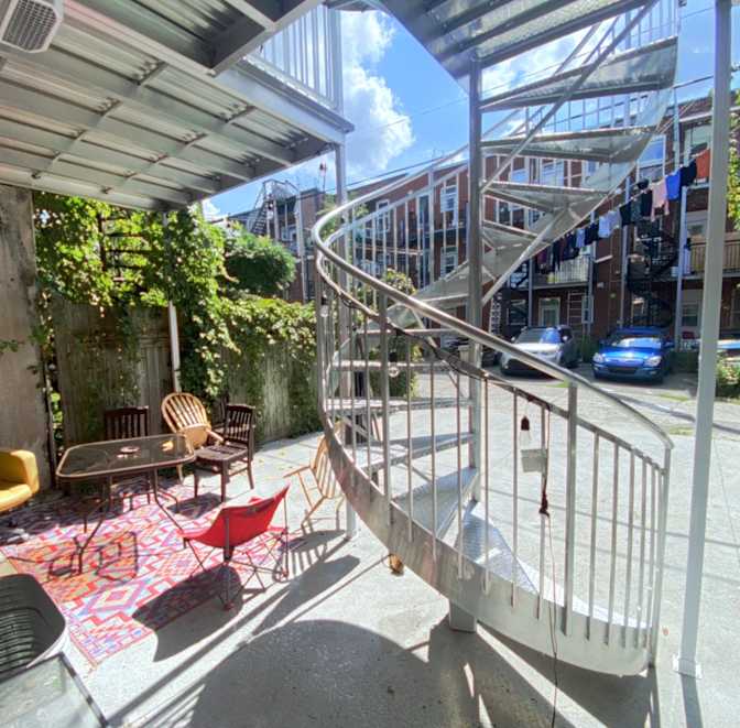 INES BARRAKAD's room