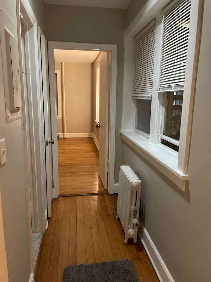 PRIVATE BEDROOM - Danbury - Connecticut - Office - Music - Craft Studio's room