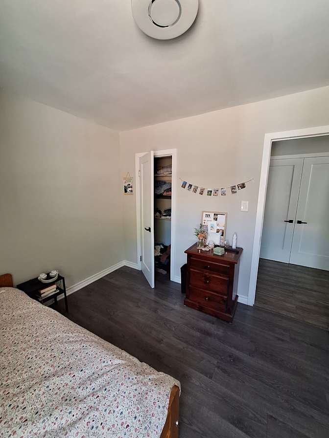 Ava's room