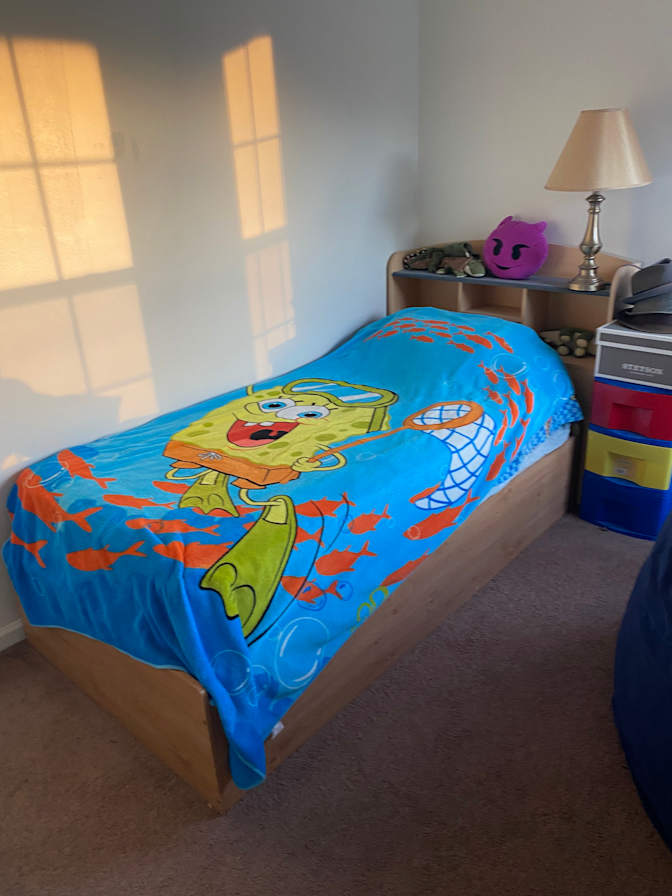 Ron's room