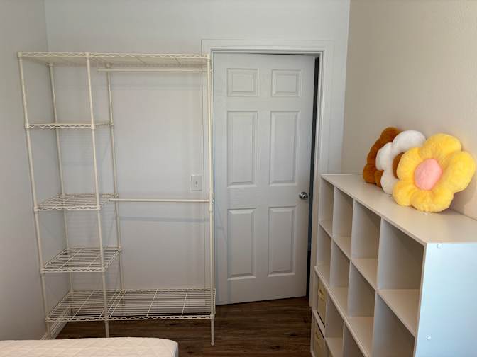 HELEN's room