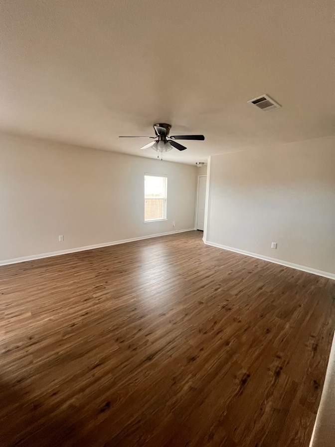 Courtland's room
