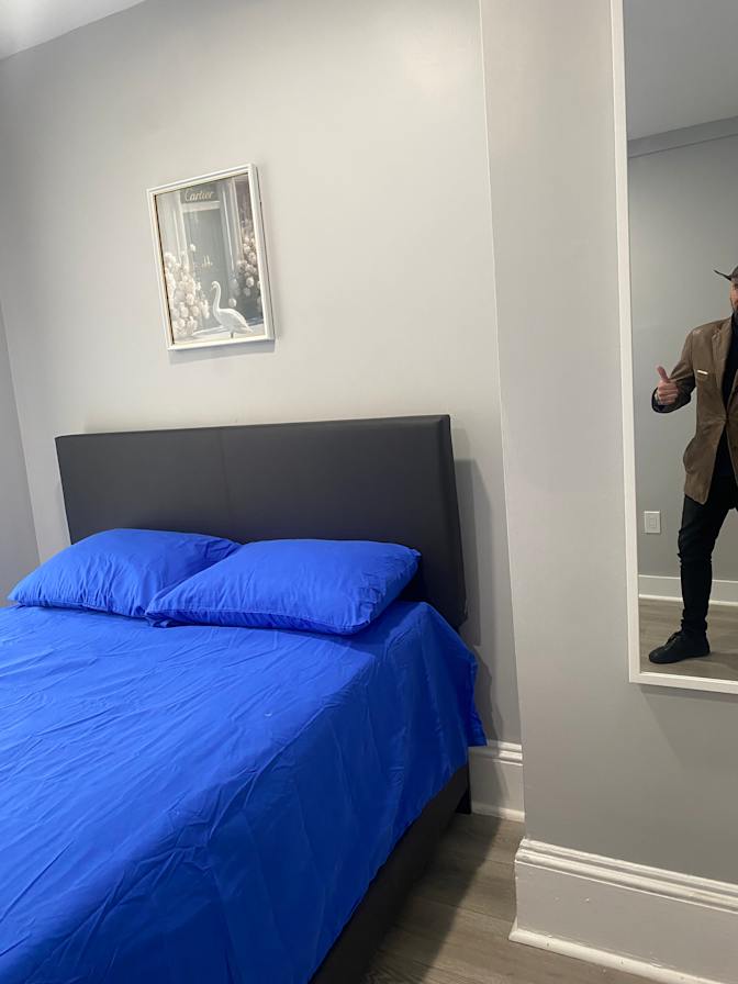 CRISTIAN ARANEDA's room