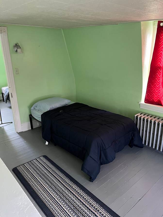 Winston's room