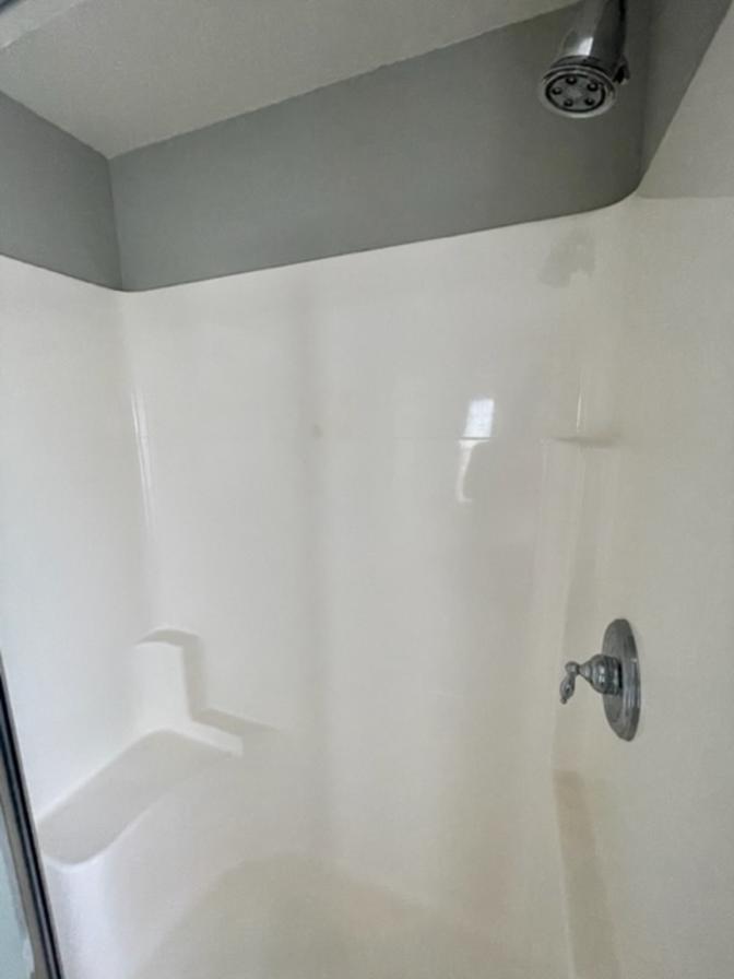 Alcove Rooms's room