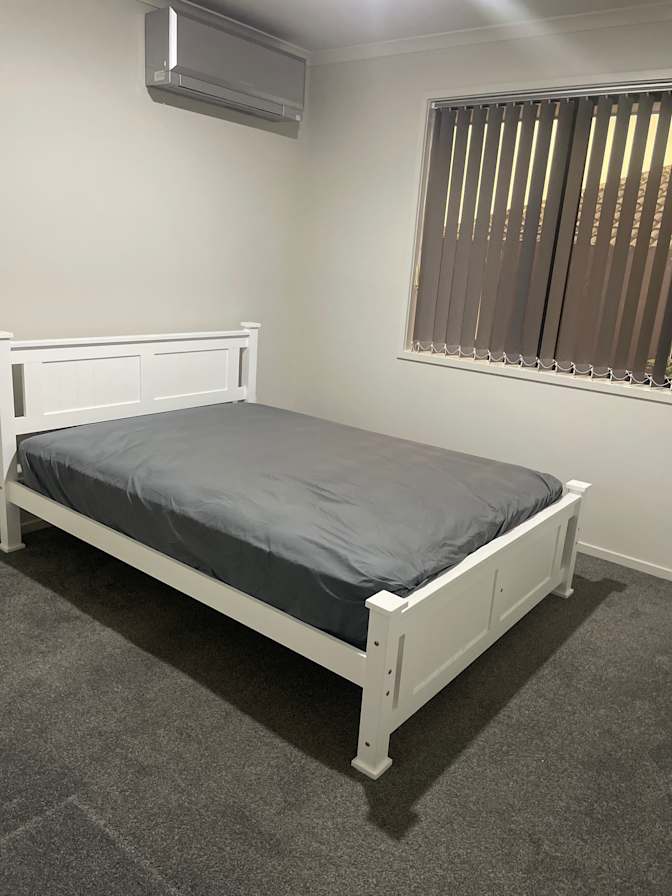 Roselyn's room