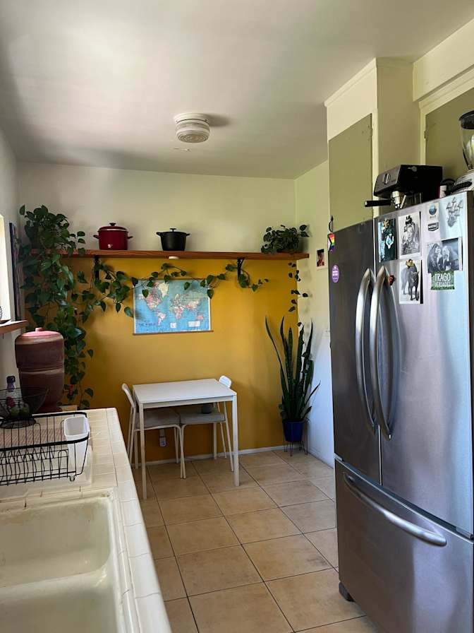 Thiago  Flores's room