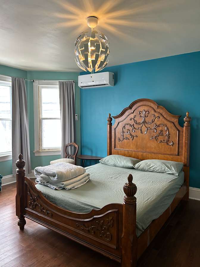 Stephanie's room