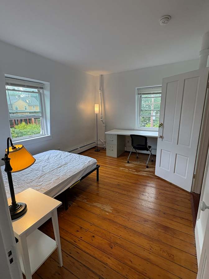 Haus Management's room