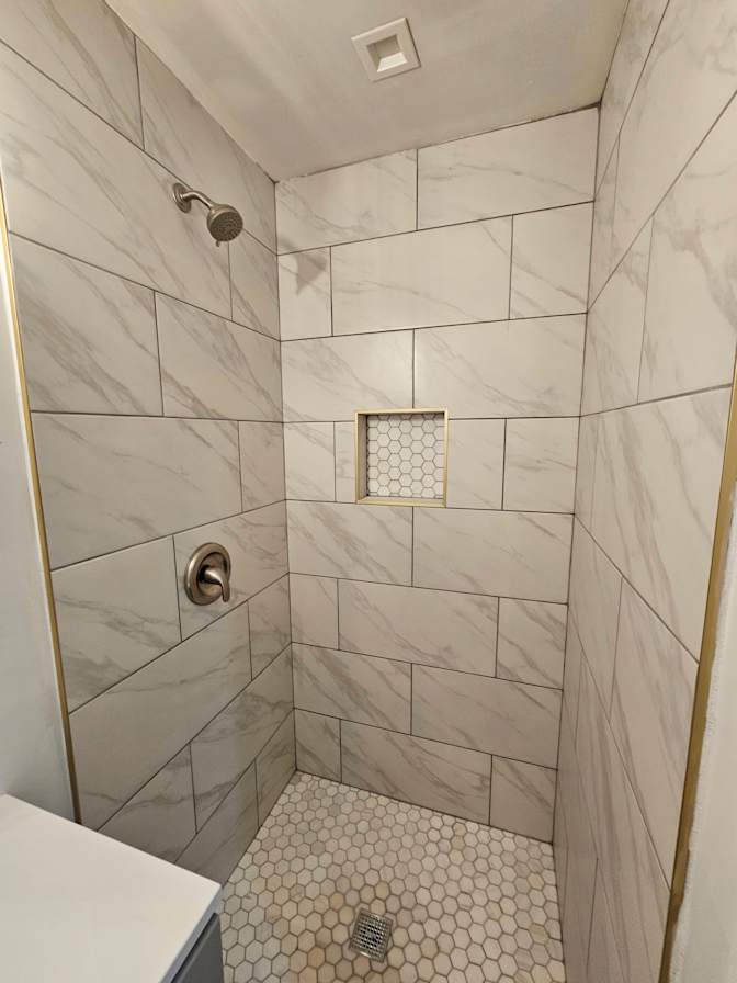 CL&C Property Management and Consulting's room