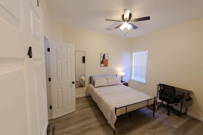 PadSplit's room