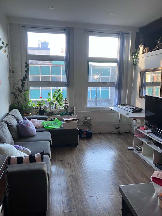 Kayla's room