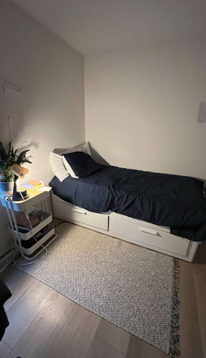Varun's room