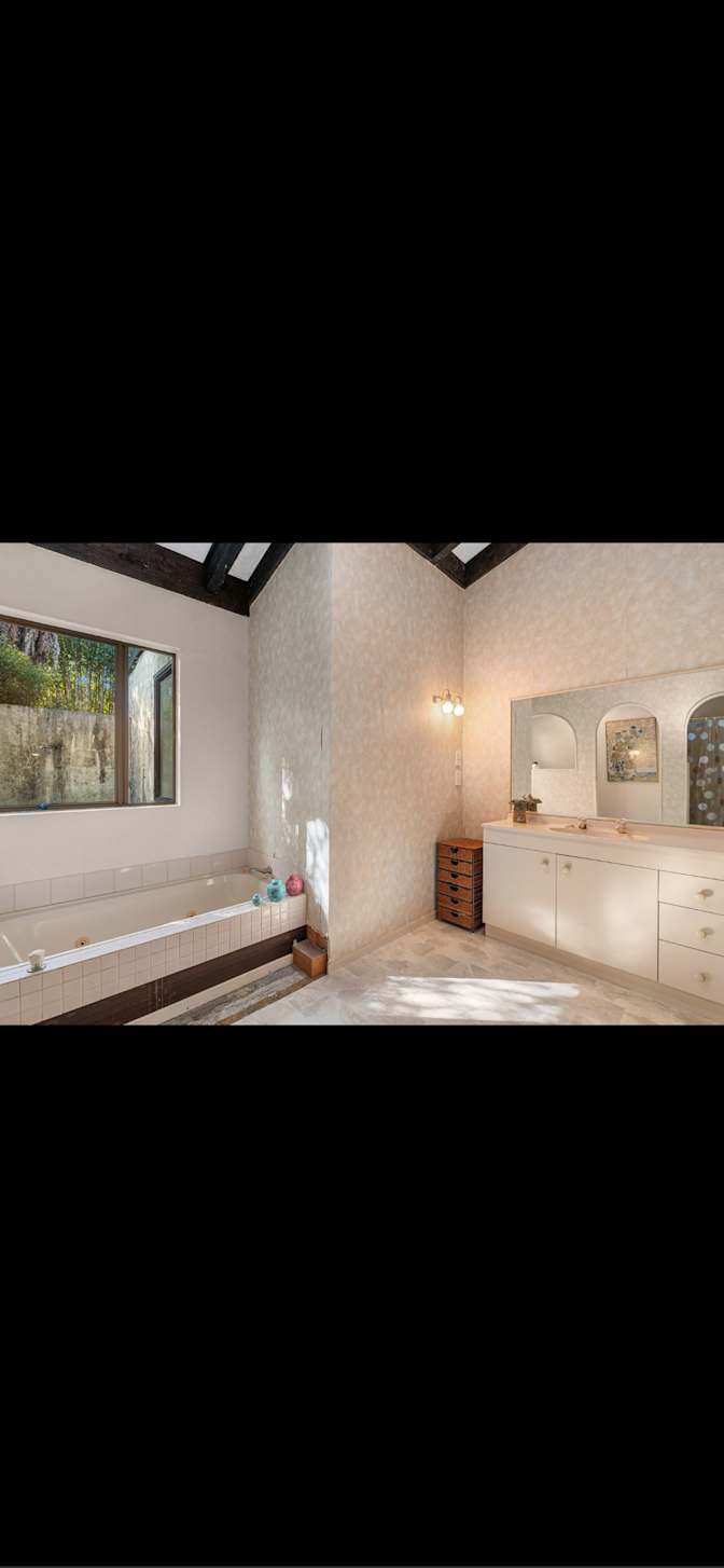 George's room