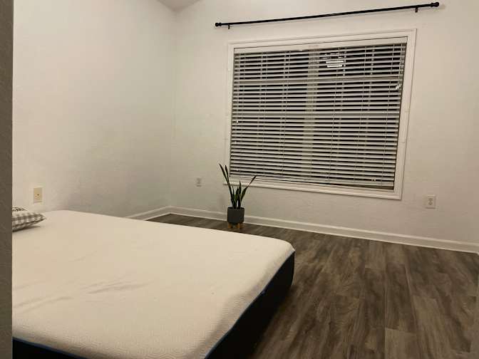 Tia's room