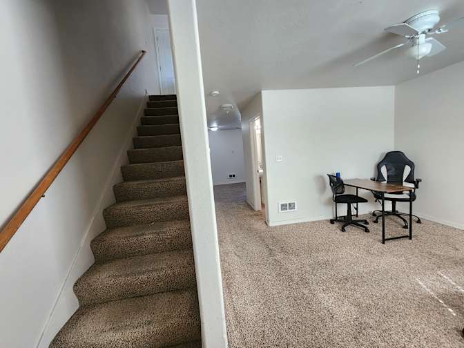 Tollan's room