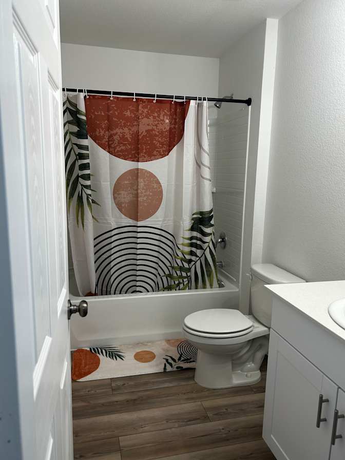 Ebenezer Davis Kissaru's room