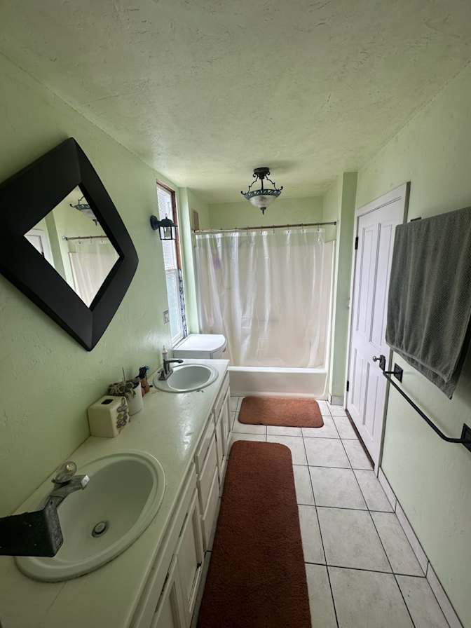 Kevin's room