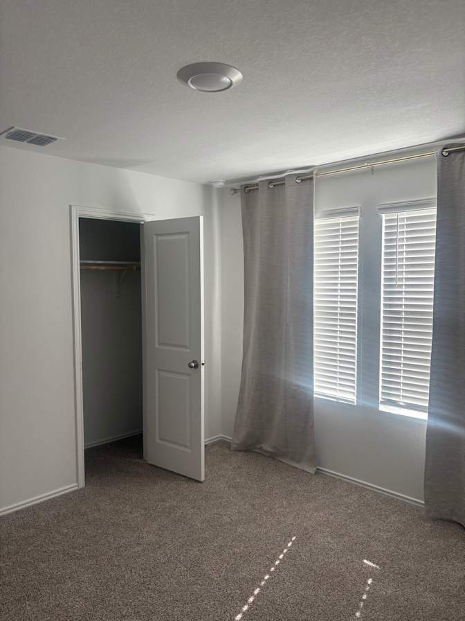 Stephany acuna's room