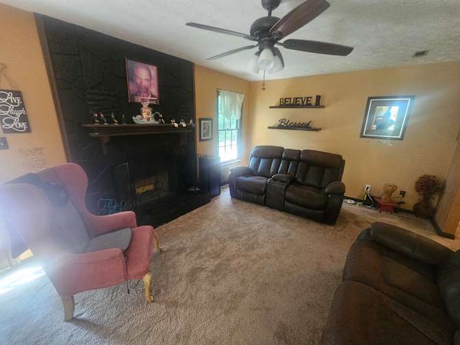CL&C Property Management and Consulting's room