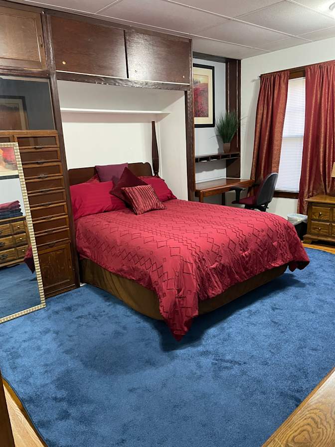 Kelly's room