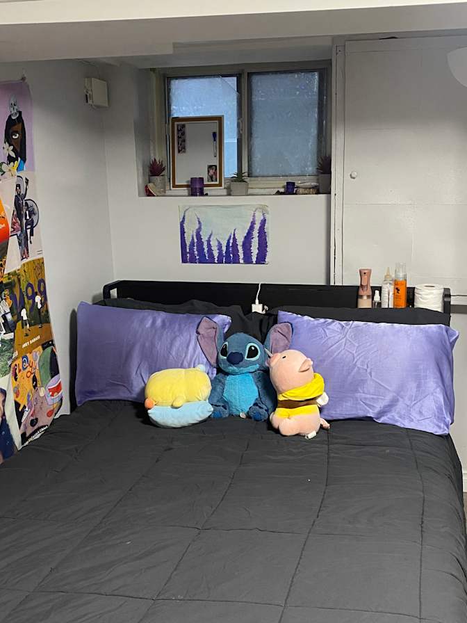 Zee's room
