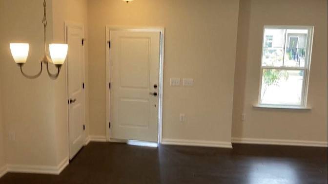 Alcove Rooms's room