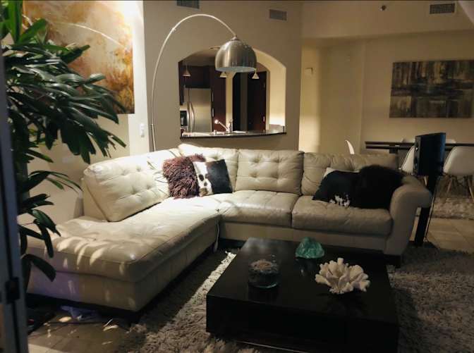 Eric A Woodlee's room