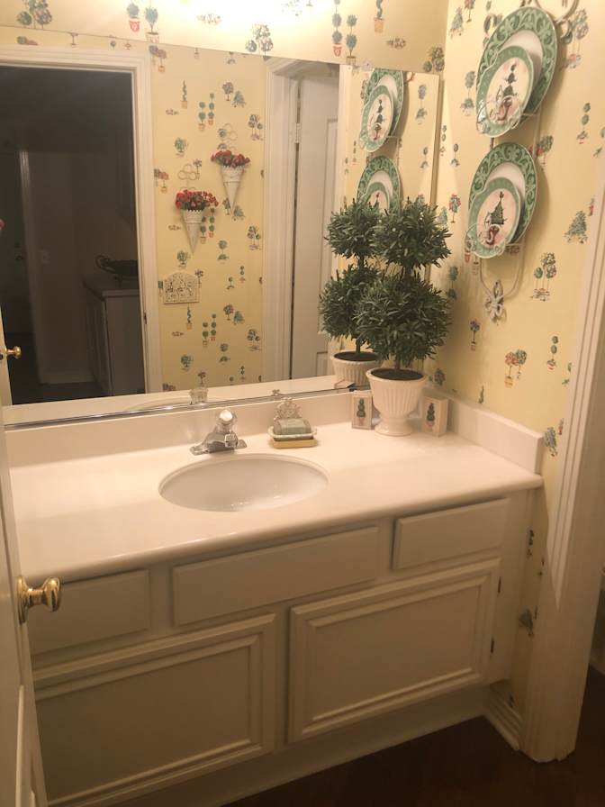 Donna's room