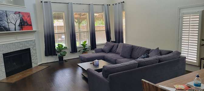 Jon's room