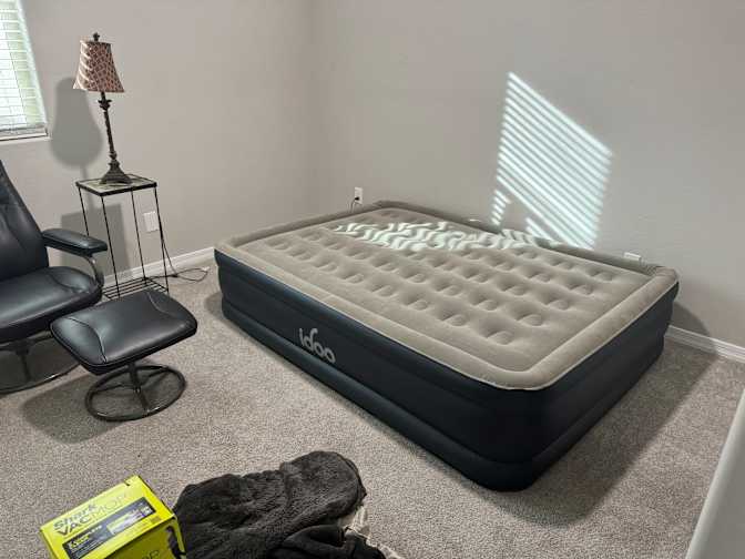 Larry's room