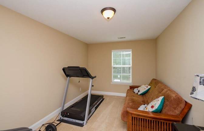 Tom's room