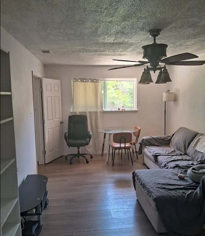 Sandra's room