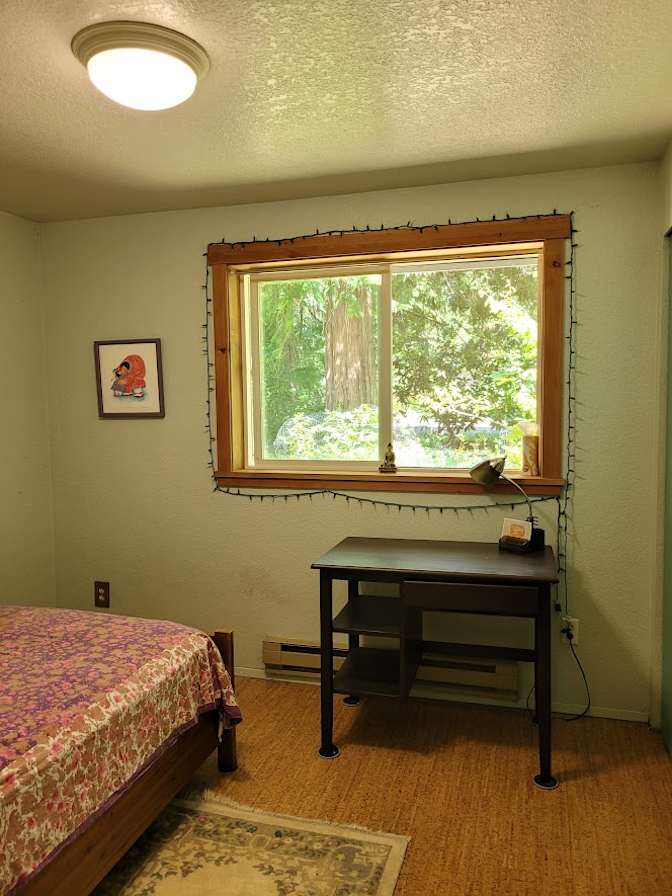 Evergreen neighborhood's room