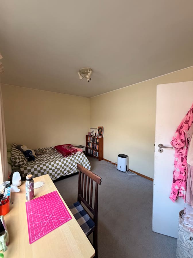 Aline's room