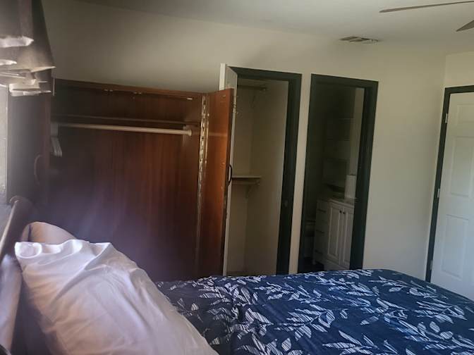 Robert DiPrimio's room