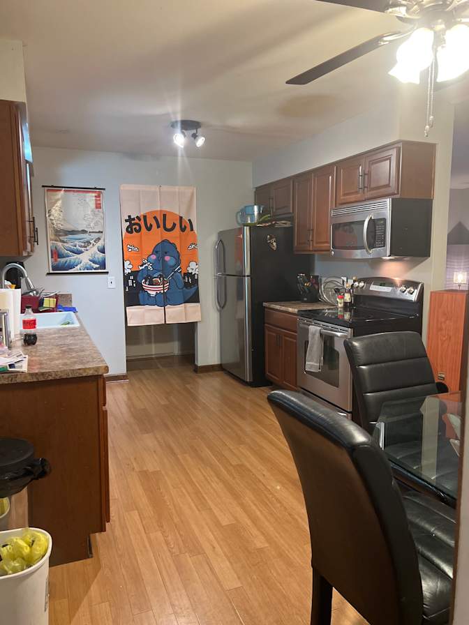 Jervon henri molloy's room